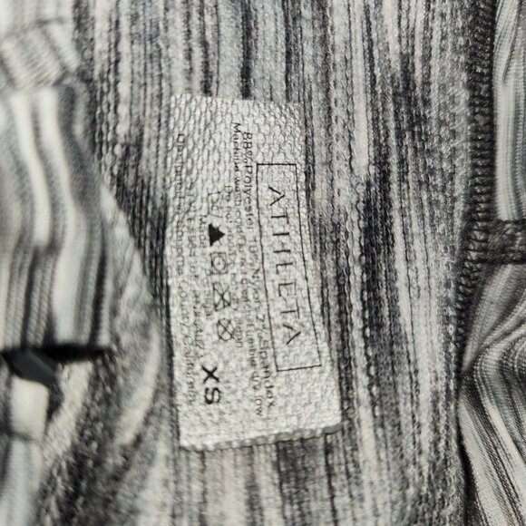 Athleta XS Womens Hooded Zip-Up Jacket Grey & Black Striped Thumbholes 4054 - Picture 5 of 8